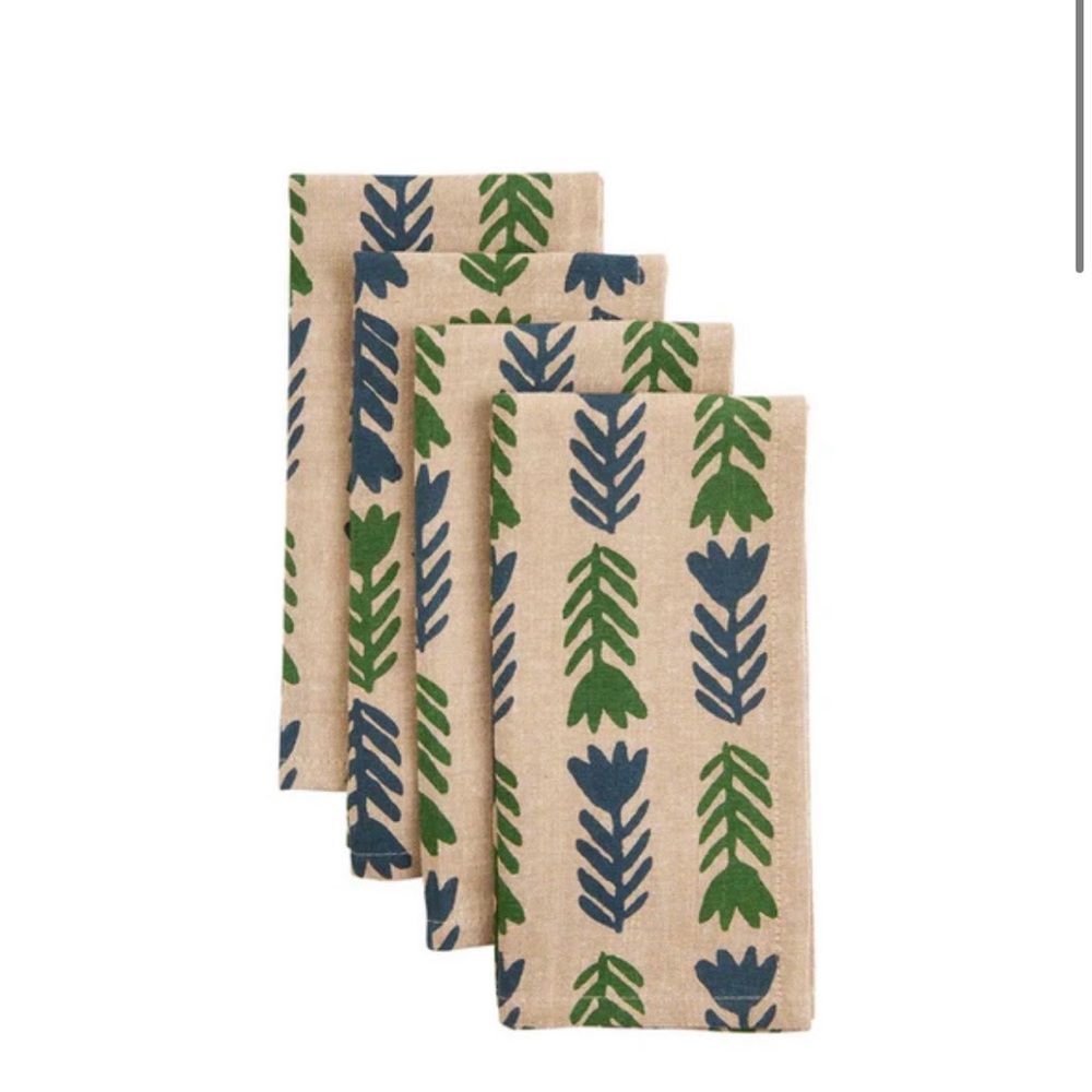NWT Floral Linen Napkin Set (4)